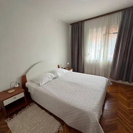 Apartman Romansa *